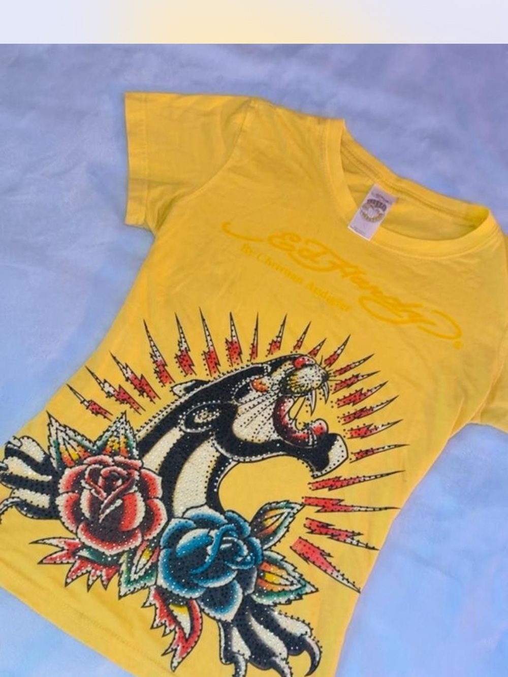 RARE VINTAGE Ed Hardy Women’s Yellow Graphic Tee with Panther & Roses